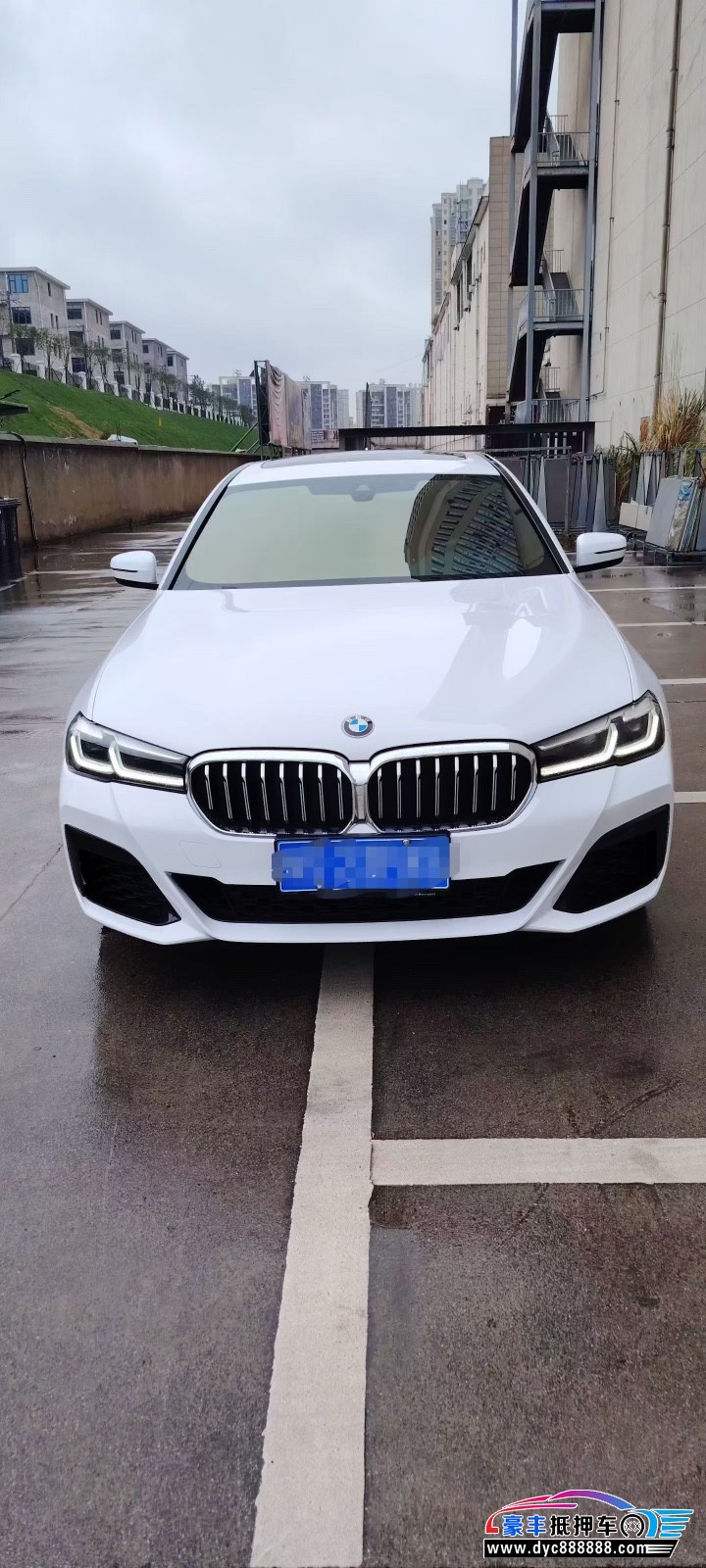 21年宝马5系轿车抵押车出售