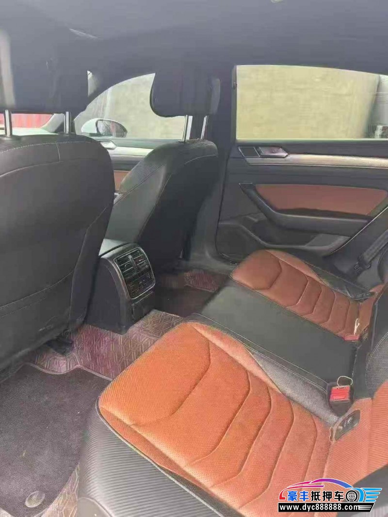 19年大众CC轿车抵押车出售