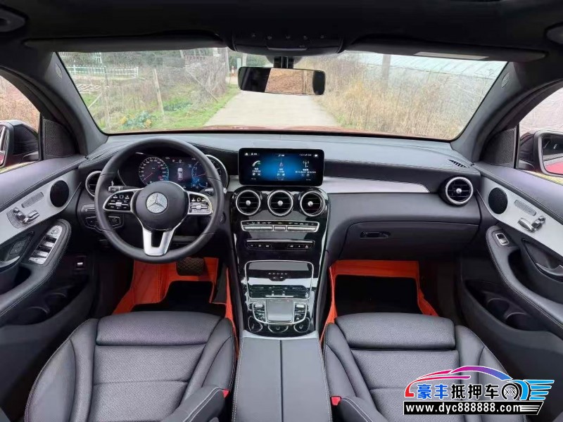 23年奔驰GLC轿车抵押车出售