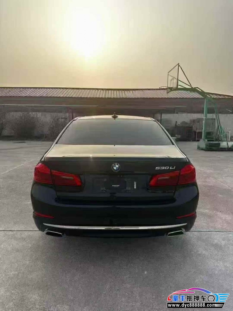 19年宝马5系轿车抵押车出售