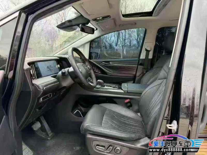 23年传祺M8轿车抵押车出售