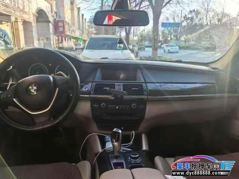 12年宝马X6轿车抵押车出售