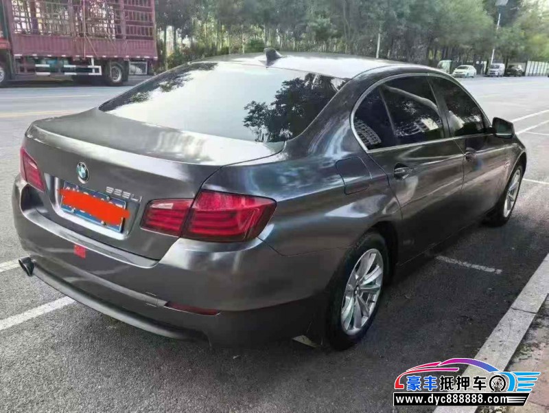 13年宝马5系轿车抵押车出售