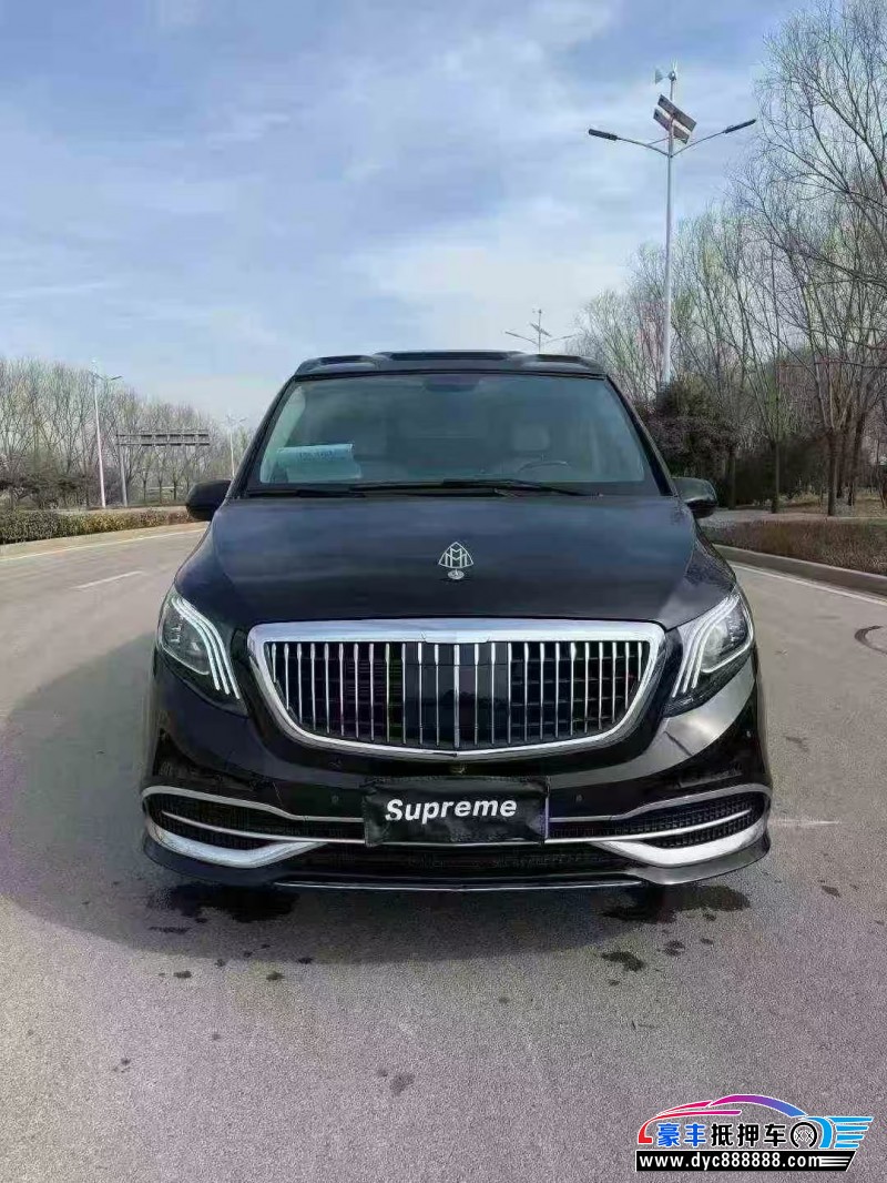 23年奔驰威霆轿车抵押车出售