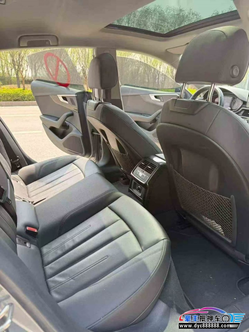 21年奥迪A5轿车抵押车出售