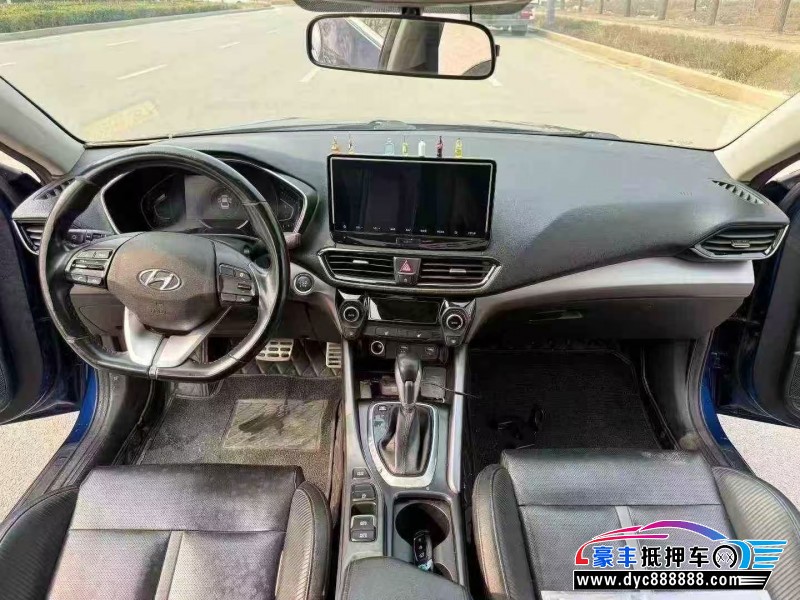 19年现代菲斯塔轿车抵押车出售