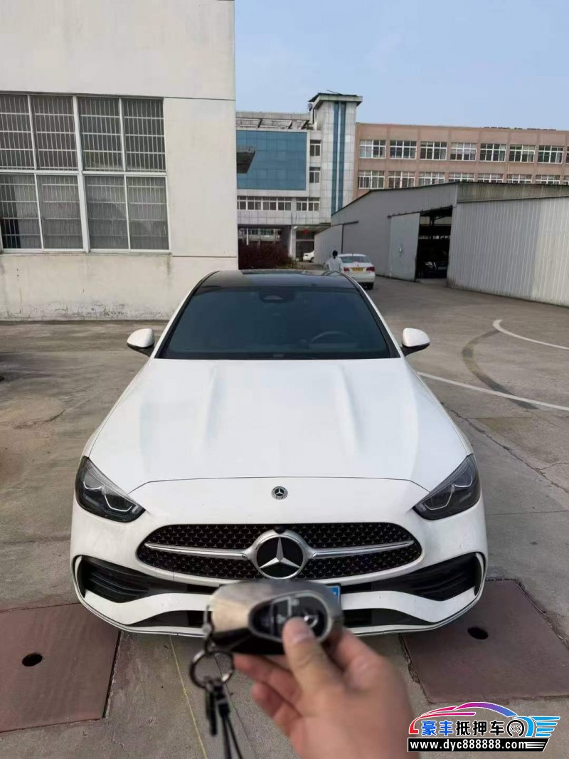 24年奔驰C轿车抵押车出售