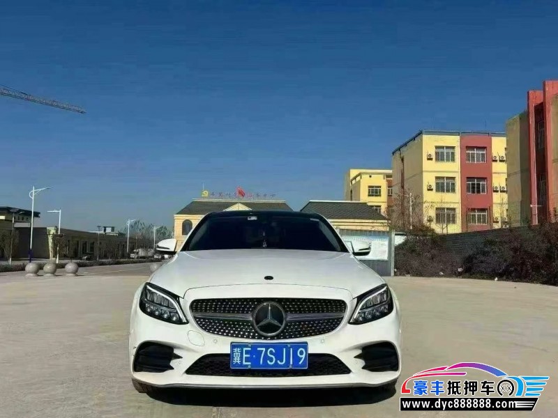 21年奔驰C轿车抵押车出售