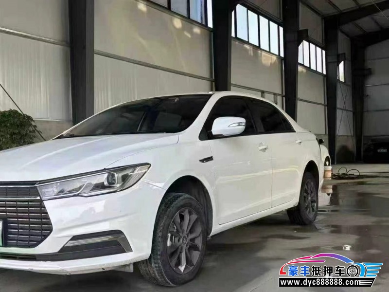 23年比亚迪秦轿车抵押车出售