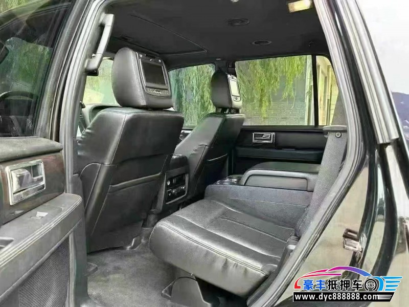 16年林肯领航员轿车抵押车出售