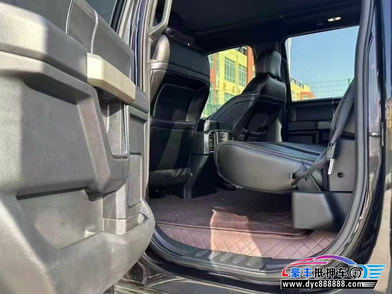 21年福特猛禽轿车抵押车出售