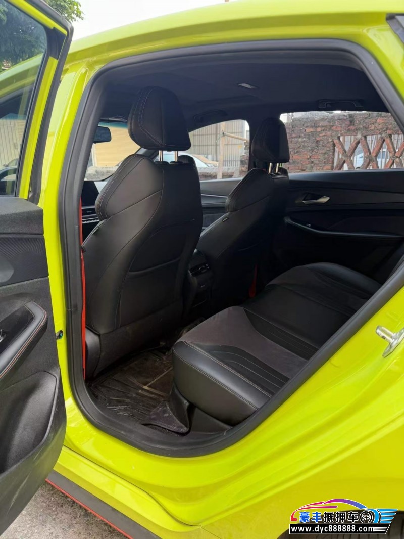 22年吉利缤瑞轿车抵押车出售