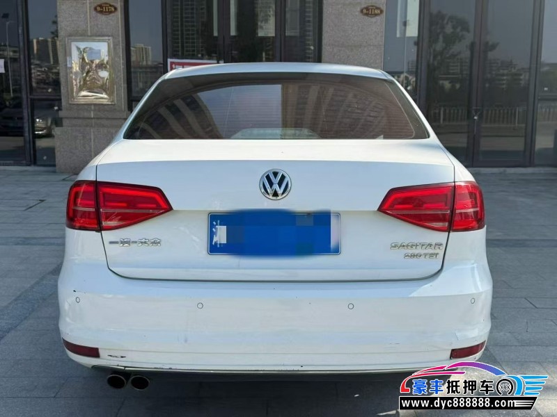 17年大众速腾轿车抵押车出售