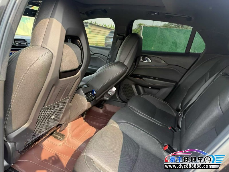 21年领克03轿车抵押车出售