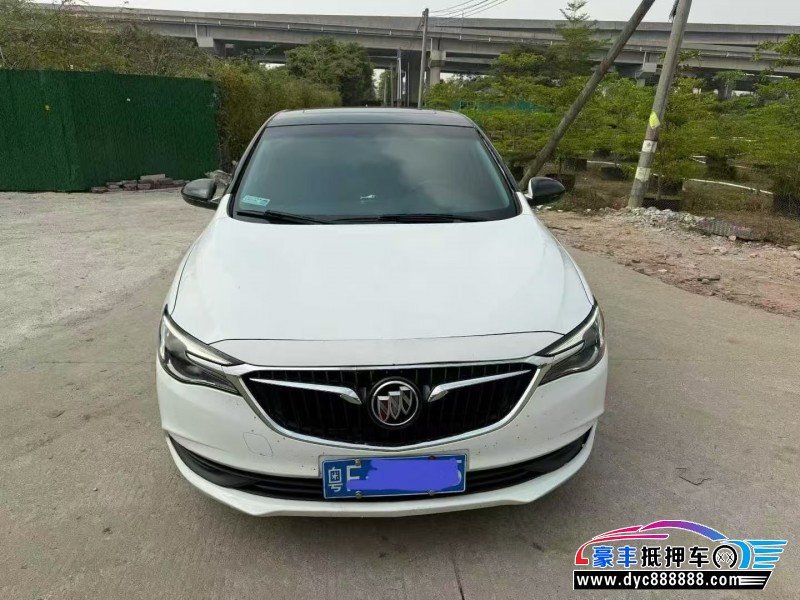 抵押车出售19年别克英朗轿车