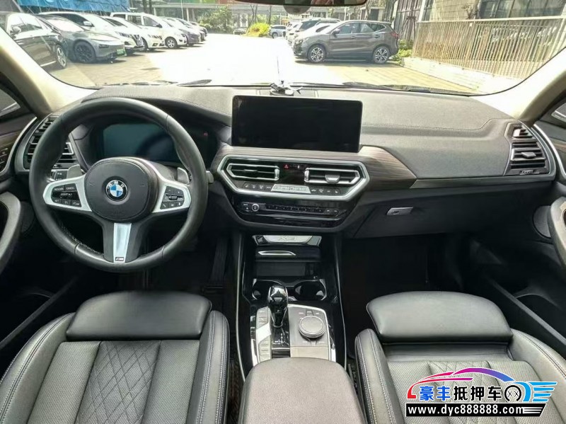 22年宝马X3轿车抵押车出售