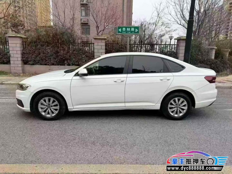 21年大众朗逸轿车抵押车出售