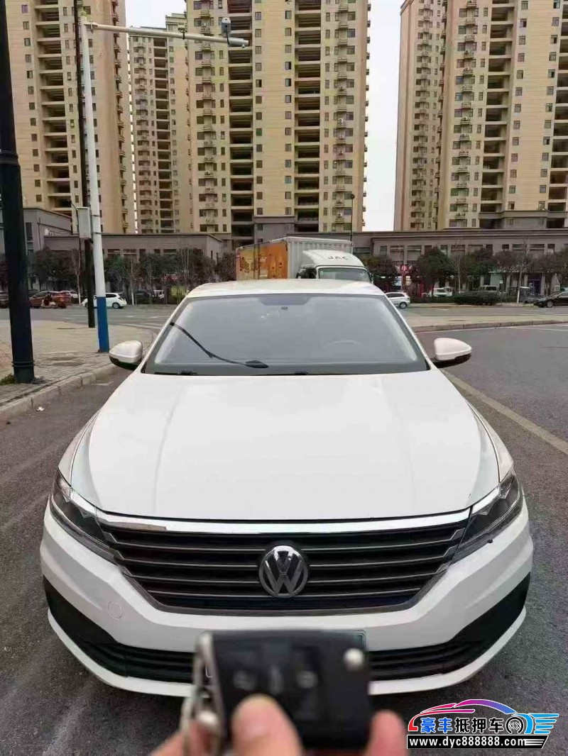 21年大众朗逸轿车抵押车出售