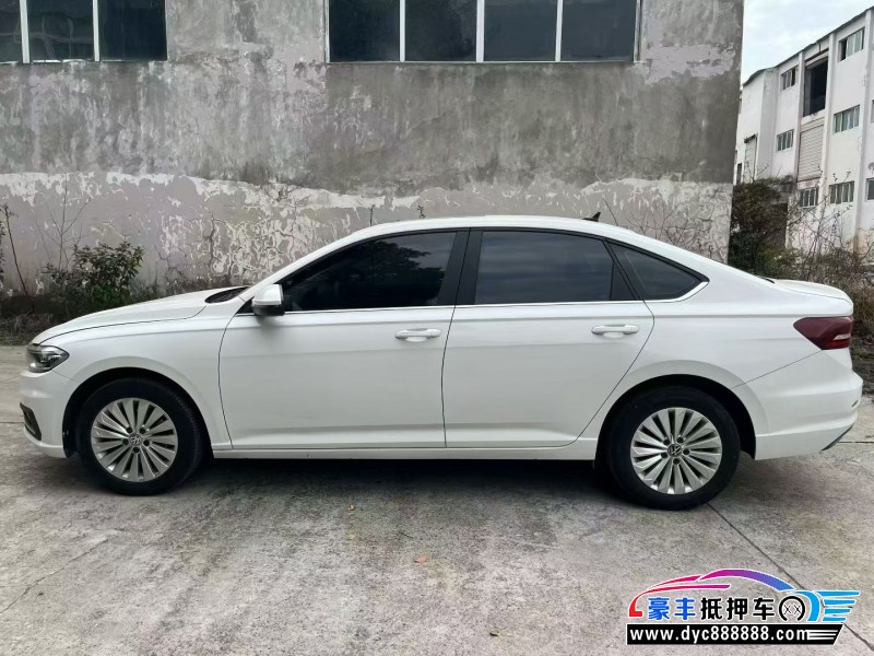 21年大众朗逸轿车抵押车出售