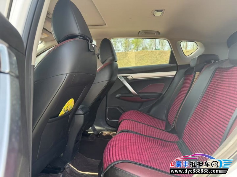 21年吉利缤越轿车抵押车出售