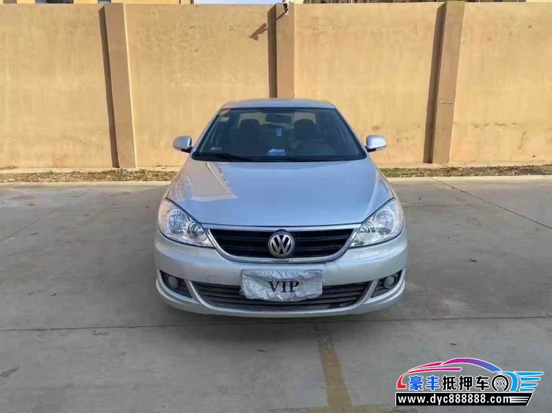 抵押车出售15年大众朗逸轿车