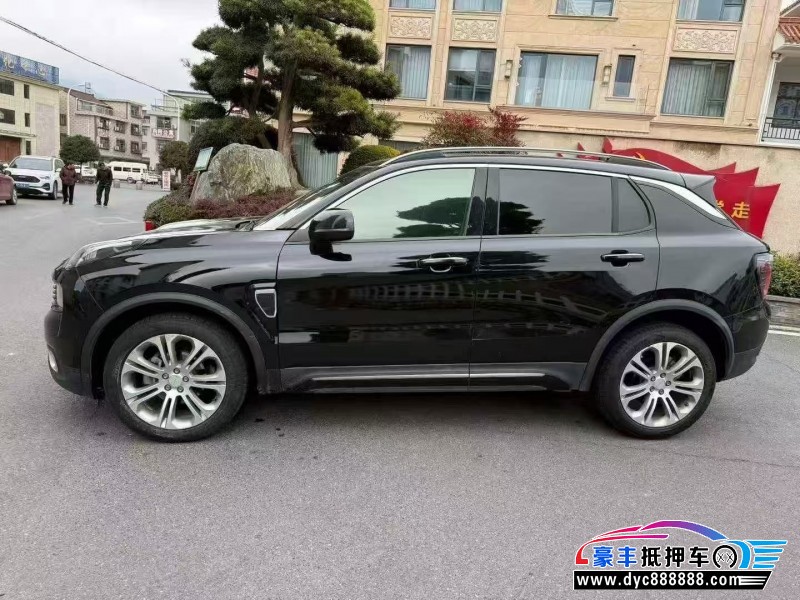 19年领克01轿车抵押车出售