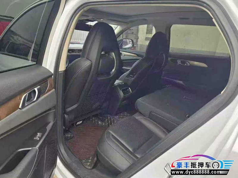 21年领克01轿车抵押车出售