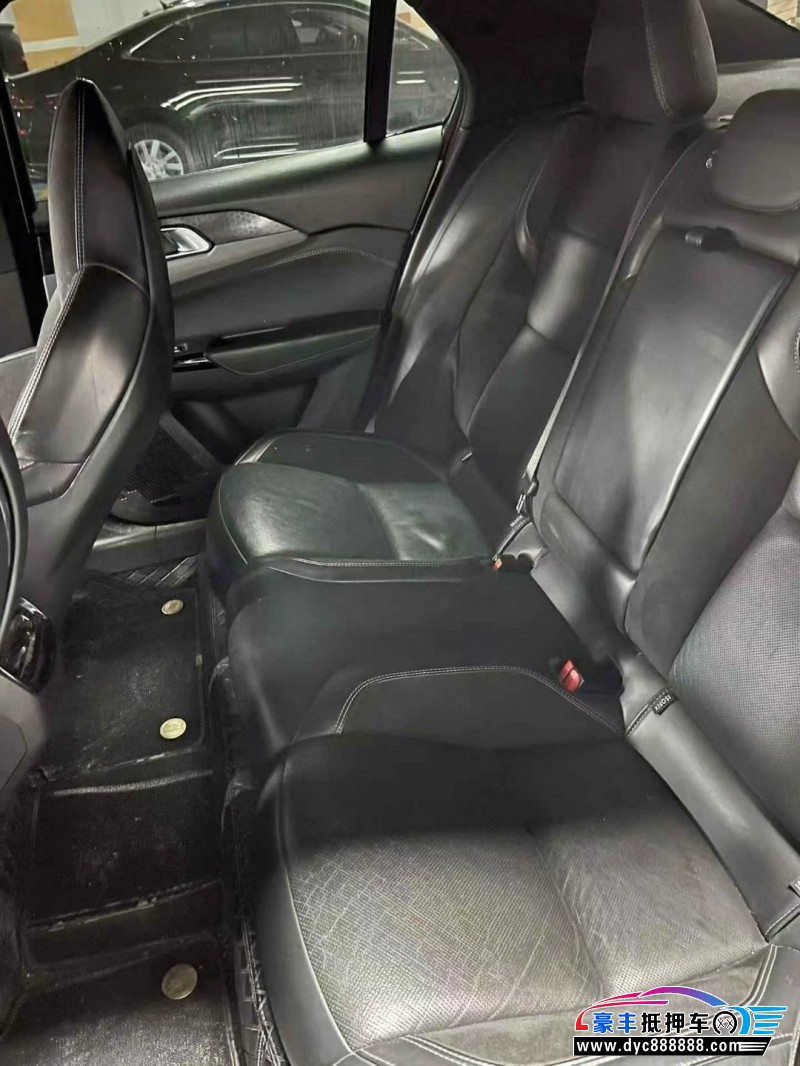 22年领克03轿车抵押车出售