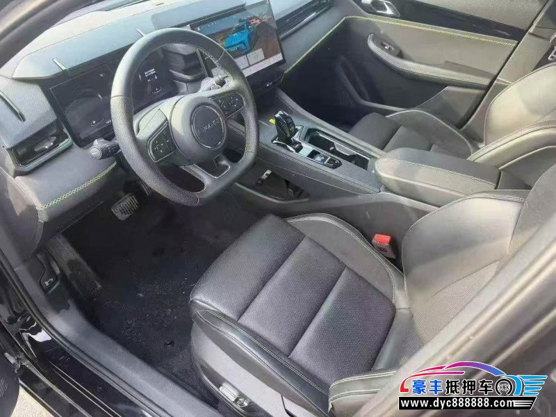 24年领克03轿车抵押车出售