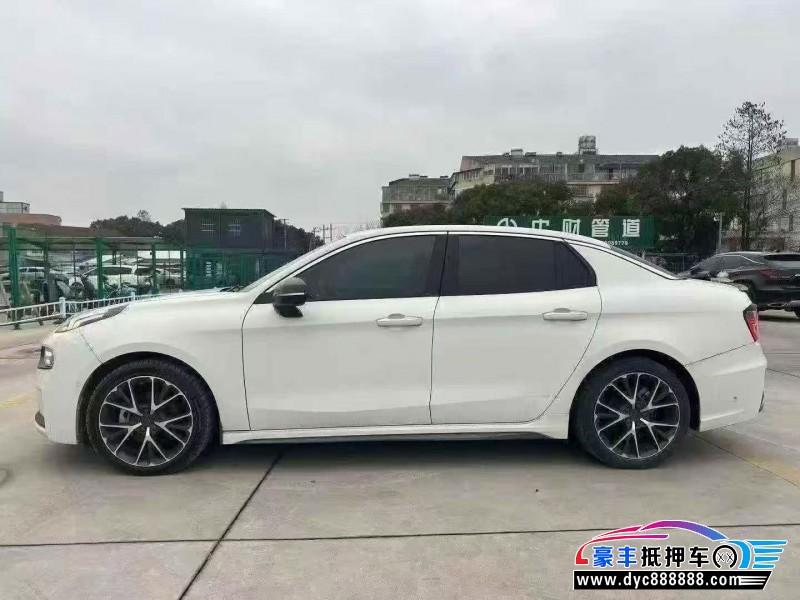 20年领克03轿车抵押车出售