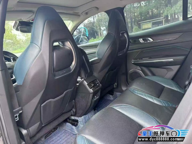 21年领克05轿车抵押车出售