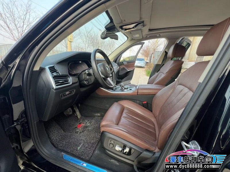 19年宝马X5SUV抵押车出售