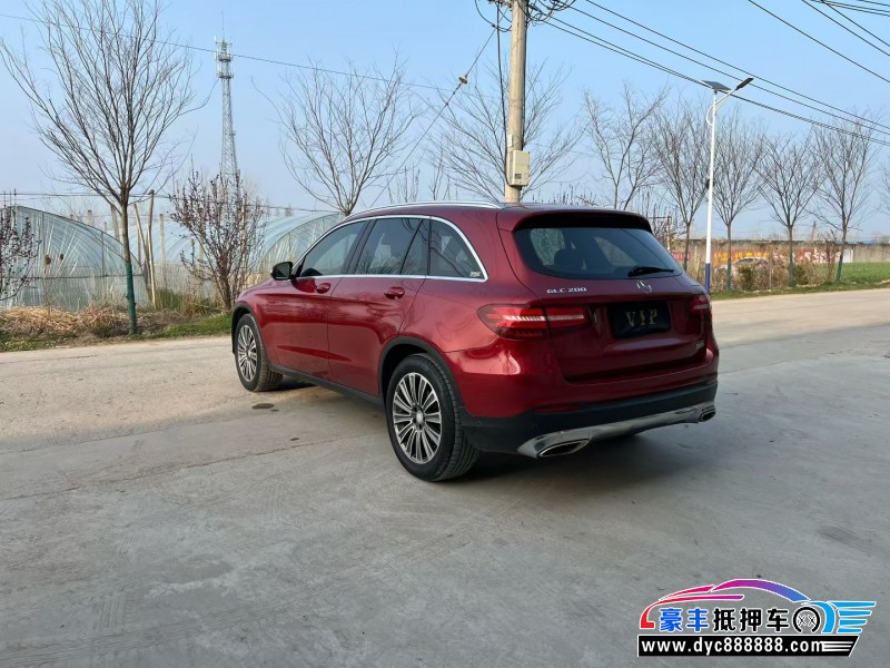 17年奔驰GLC轿车抵押车出售