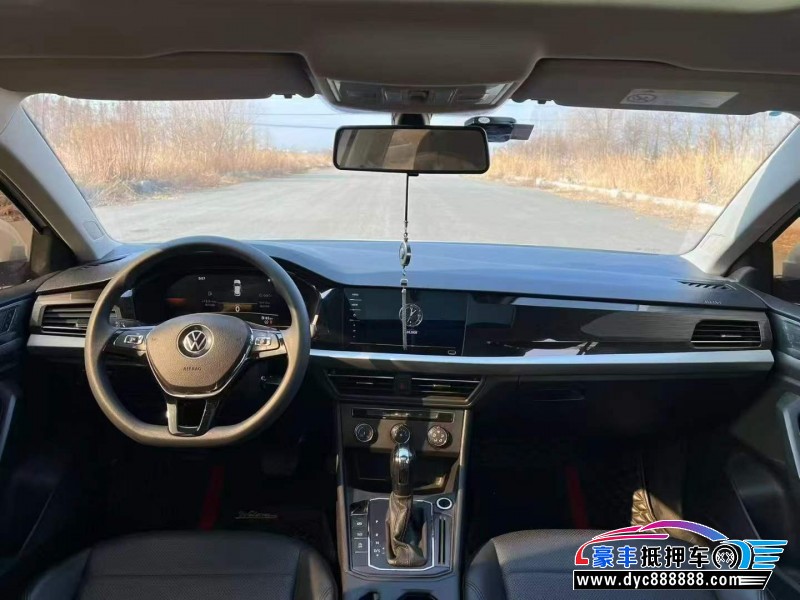 21年大众朗逸轿车抵押车出售