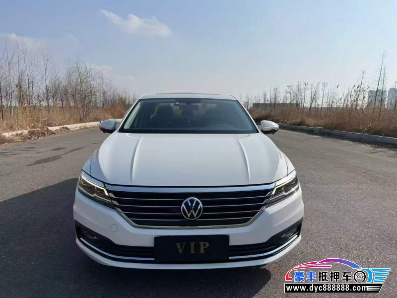 抵押车出售21年大众朗逸轿车
