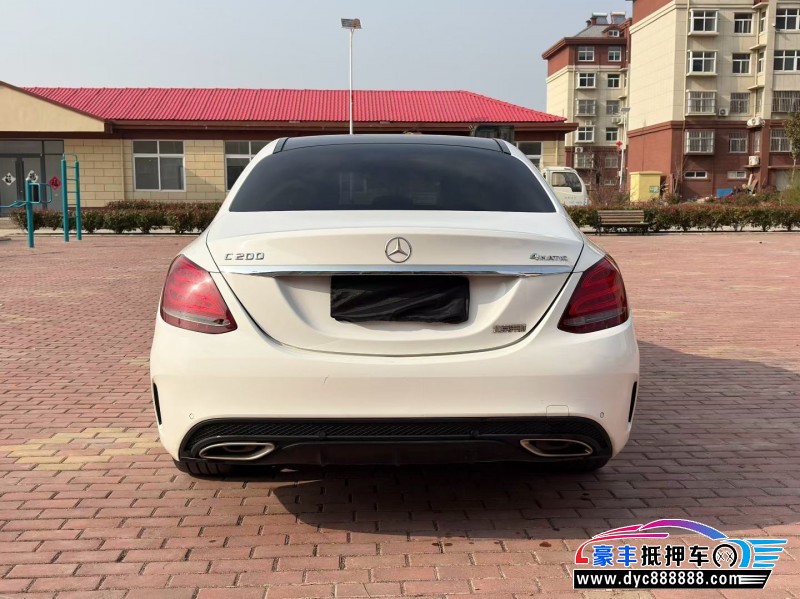 16年奔驰C轿车抵押车出售