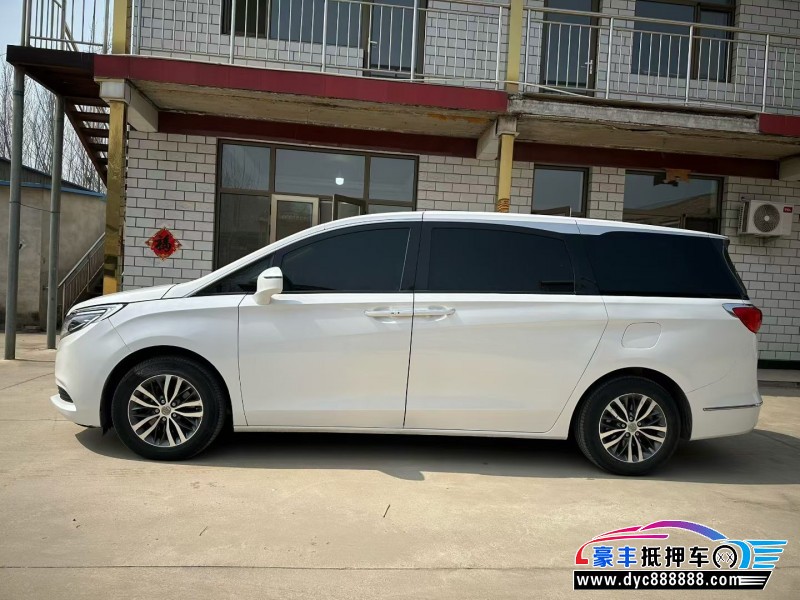 18年别克GL8MPV抵押车出售