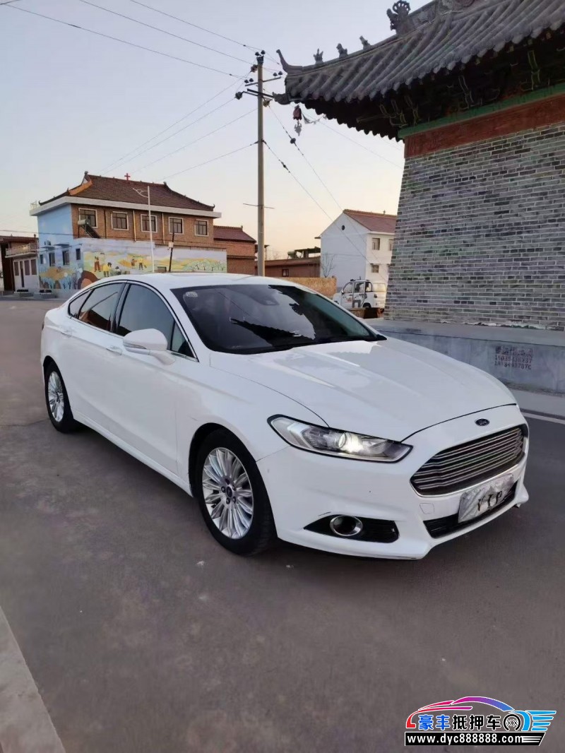 15年福特蒙迪欧轿车抵押车出售