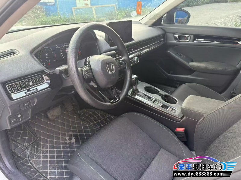 24年本田思域轿车抵押车出售