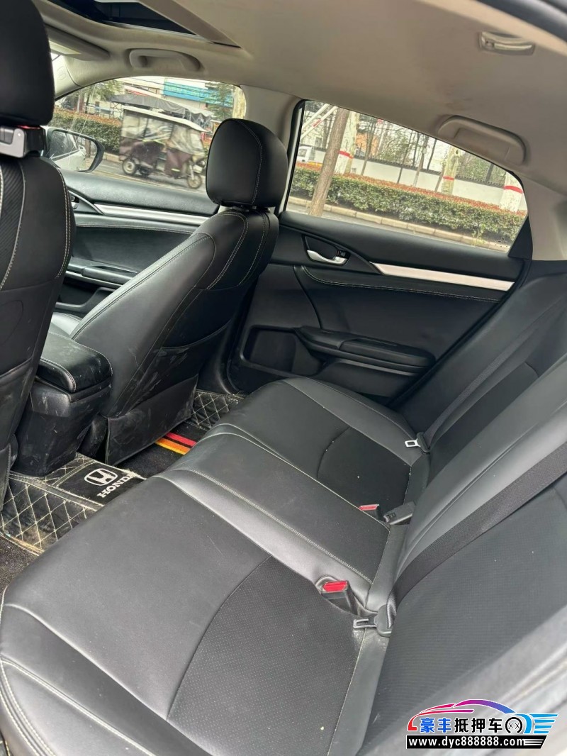 21年本田思域轿车抵押车出售