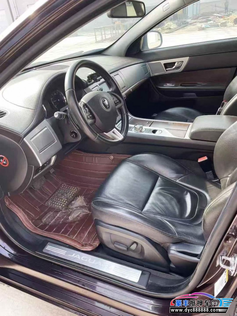 14年捷豹XF轿车抵押车出售