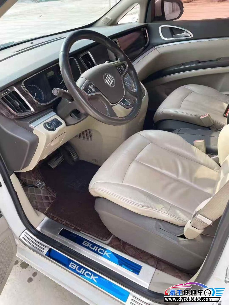 13年别克GL8MPV抵押车出售