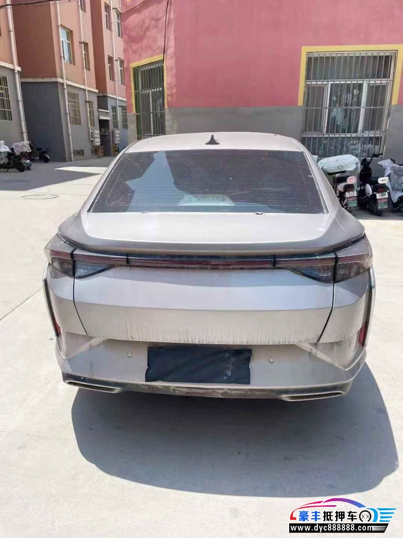 20年东风风神奕炫轿车抵押车出售