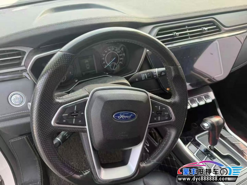 20年福特锐界轿车抵押车出售