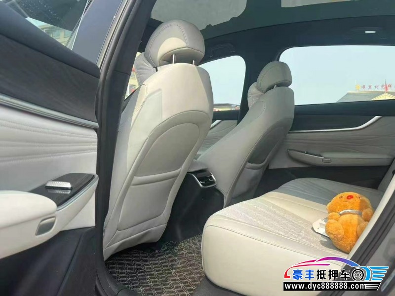 25年长安启源A07轿车抵押车出售