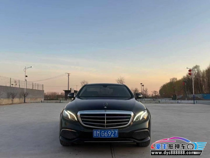 抵押车出售20年奔驰E轿车