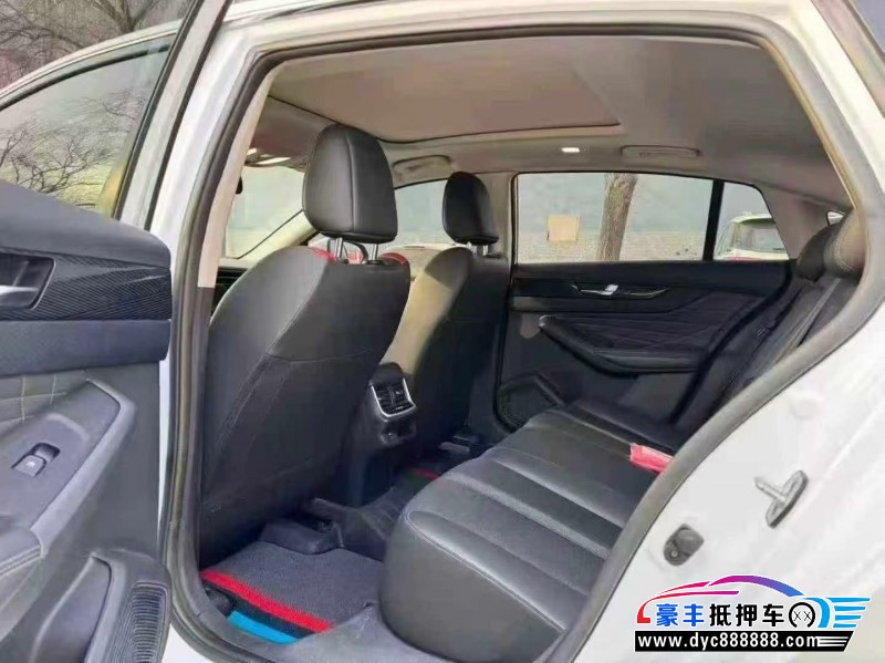 23年东风风神奕炫轿车抵押车出售