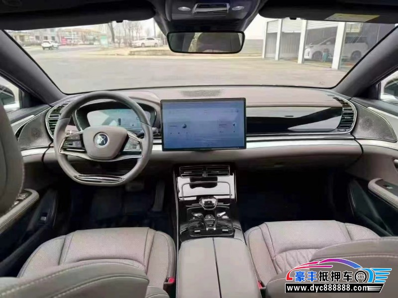 24年比亚迪汉轿车抵押车出售