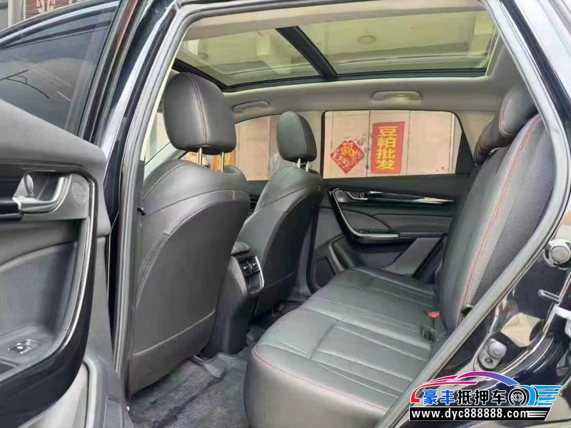 22年东风AX7轿车抵押车出售