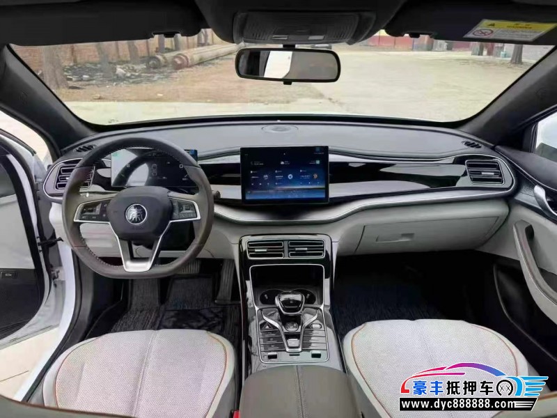 24年比亚迪秦轿车抵押车出售